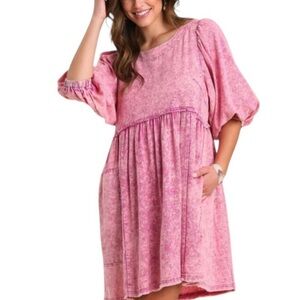 Women's Raspberry Mineral Wash
Babydoll Dress